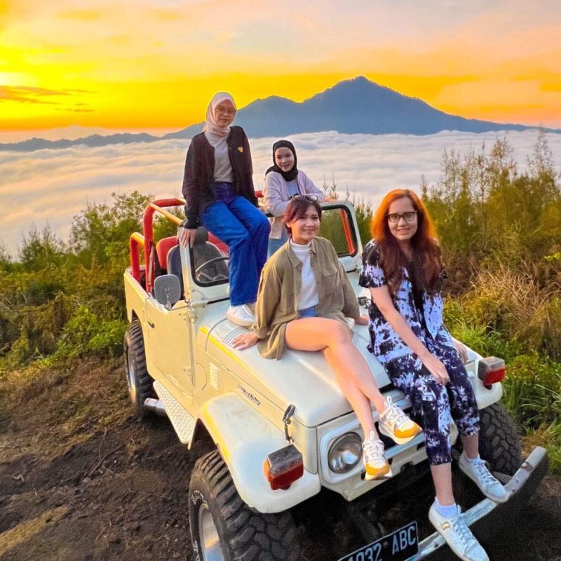 SunriseGunungBaturdenganJeep4x4Indonesia KlookIndonesia scaled e1747397749622