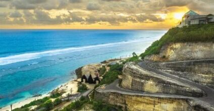 Pantai Melasti e1761951613547